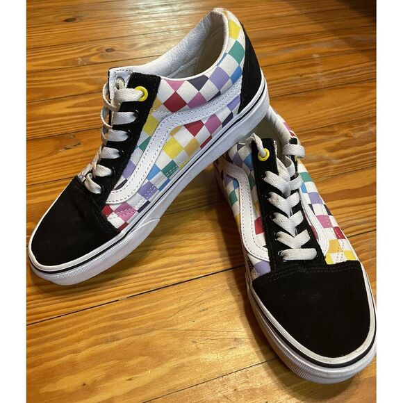 Vans Old Skool Rainbow Checkerboard Skate Shoes Size 7‎ Women's;  5.5 Men's - Picture 1 of 9